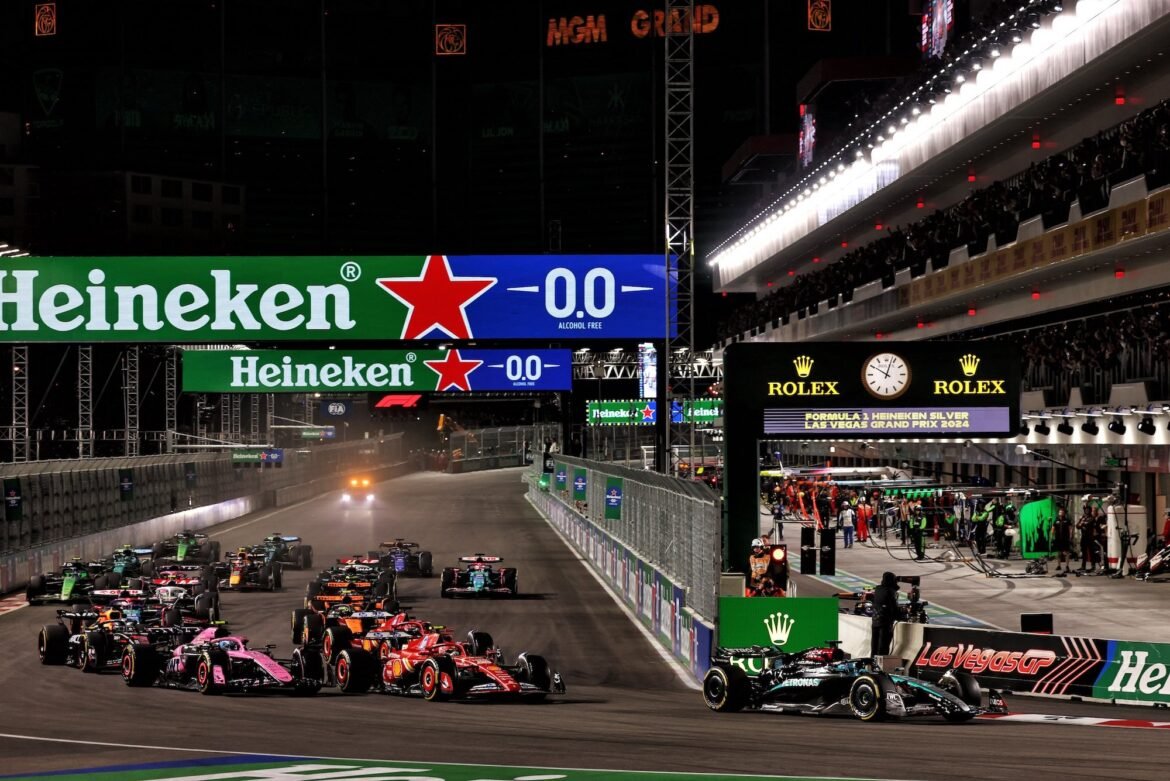 Fórmula 1 e Disney revelam colaboração especial para o GP de Las Vegas.