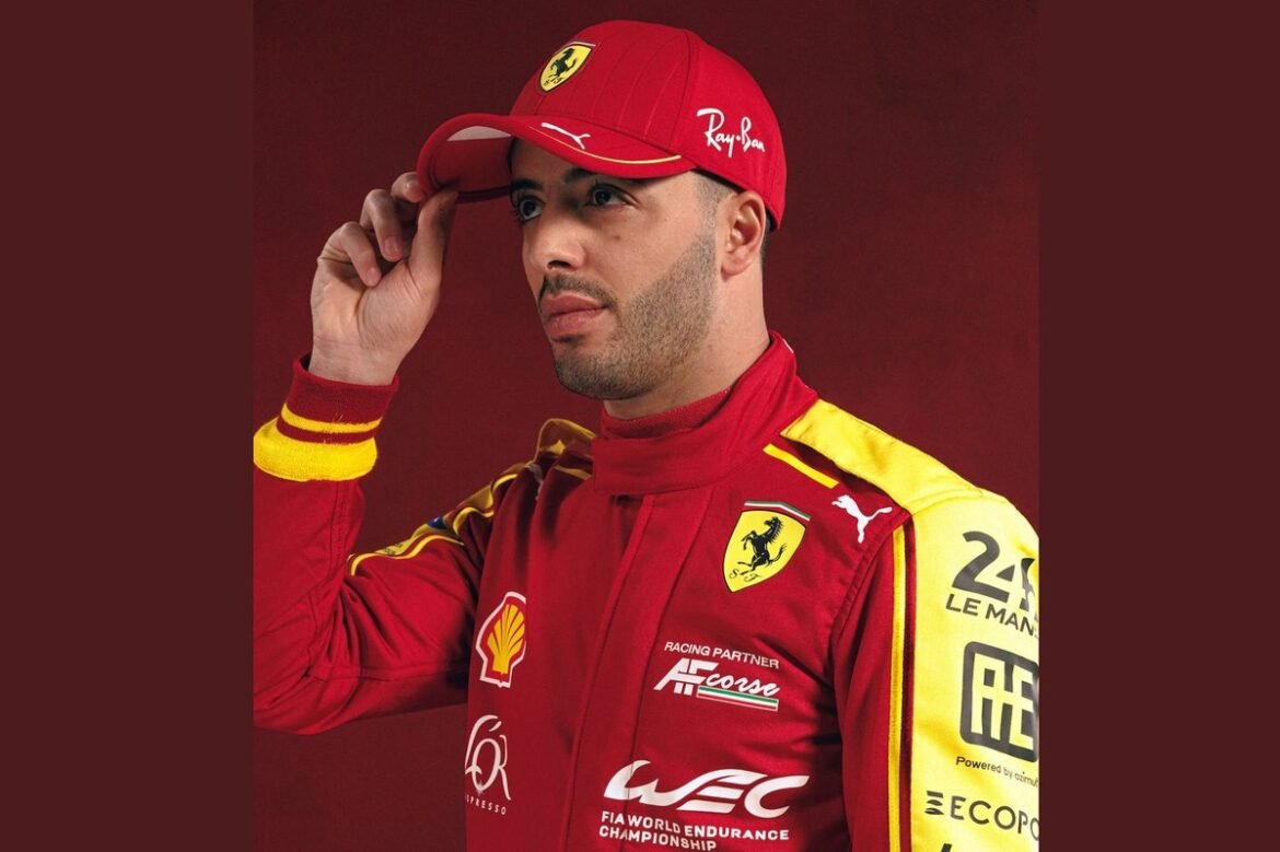 Piloto da WEC, Antonio Fuoco, se prepara para participar do treino livre da Ferrari no Grande Prêmio do México.