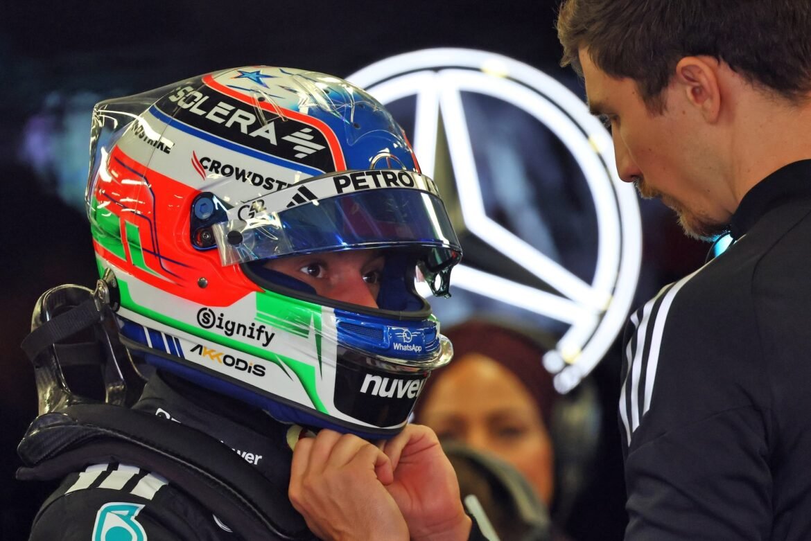 Wolff desmente rumores sobre transferência de Antonelli para equipe cliente em 2026.