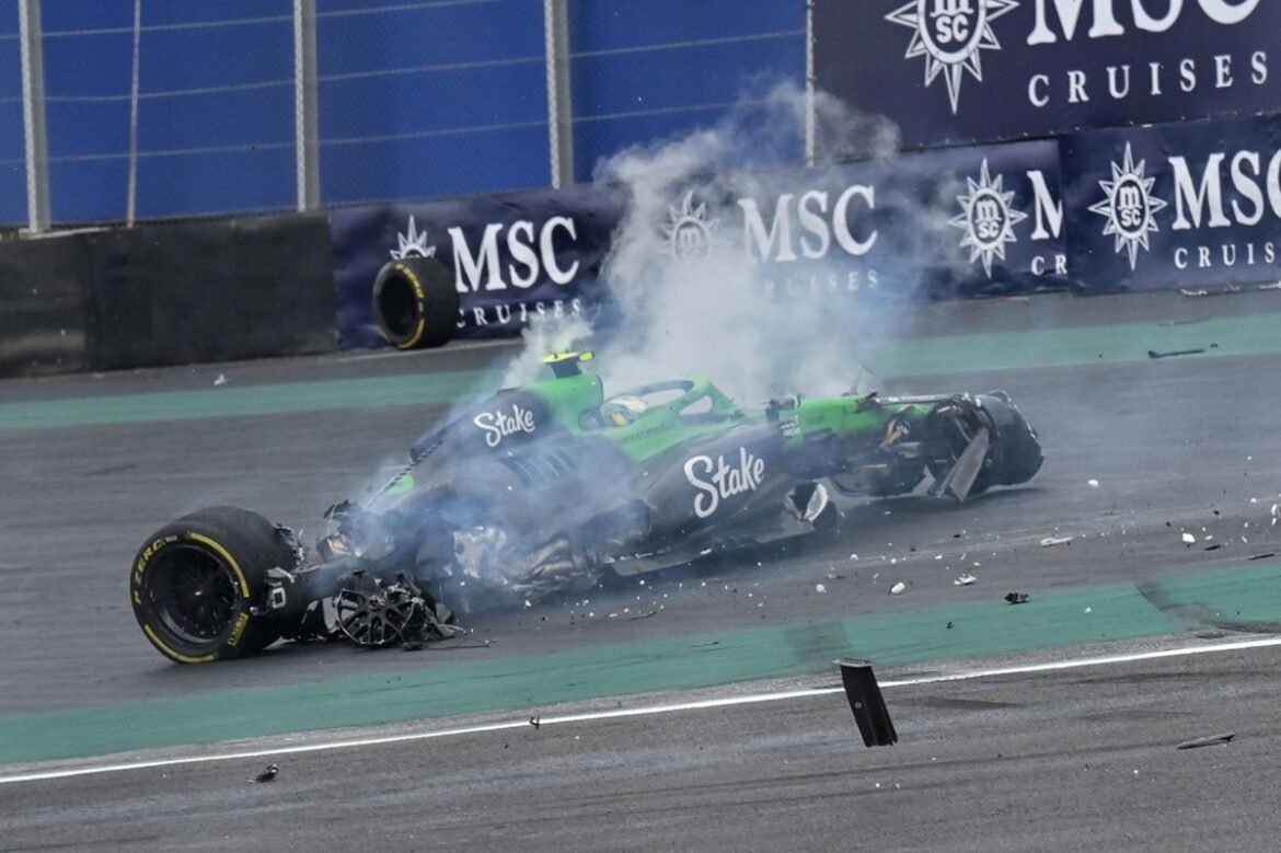 Gabriel Bortoleto se envolve em acidente violento durante corrida sprint no Brasil