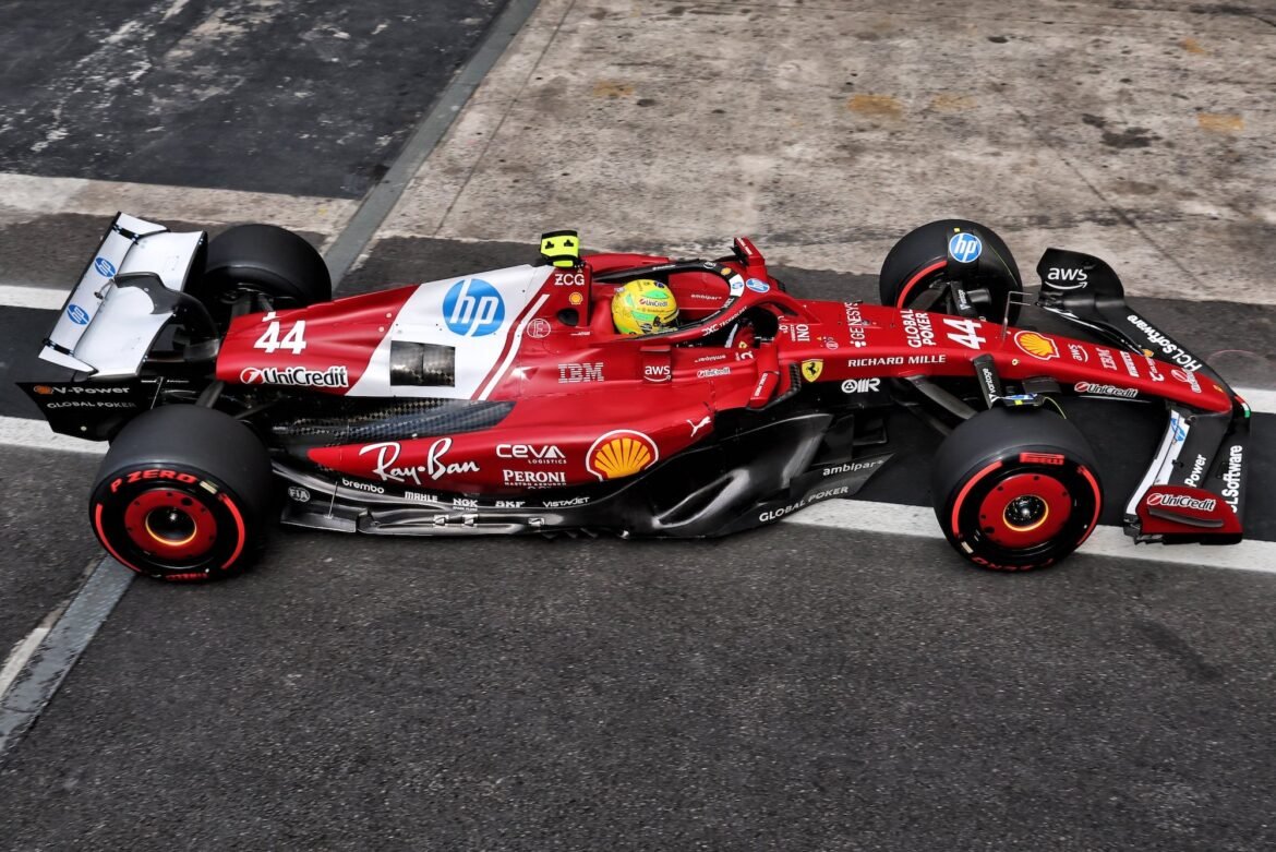 Montoya acredita que Hamilton será "incontestado" na Ferrari se a equipe seguir as orientações do britânico.