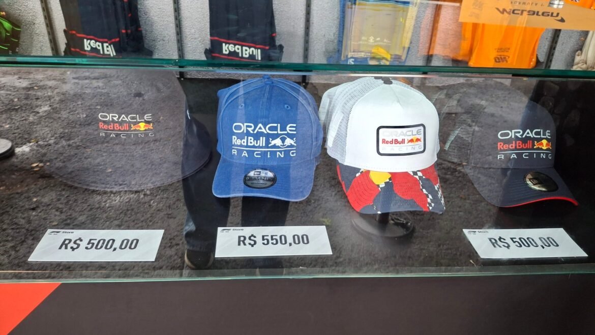 Verifique os preços na loja oficial em Interlagos.