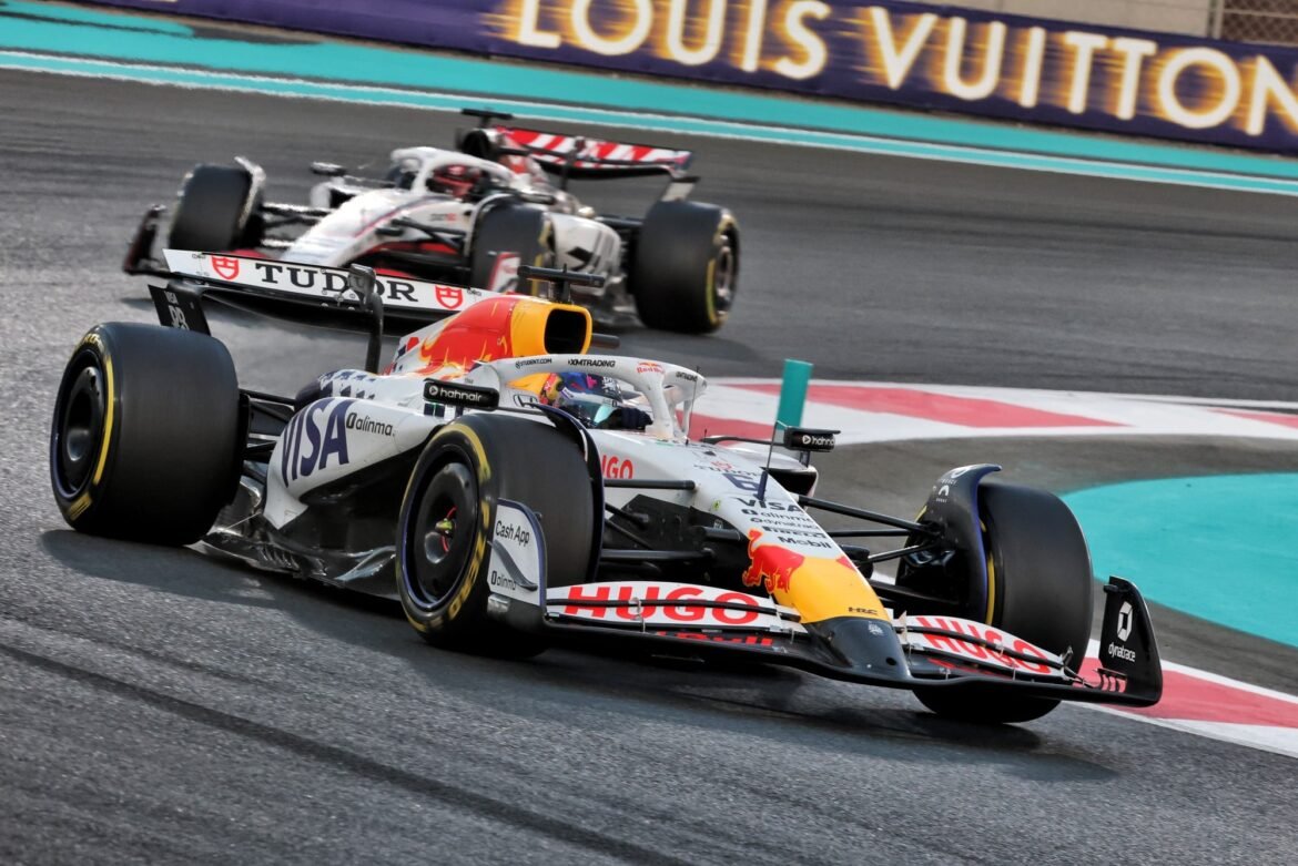 F1: Hadjar demonstra segurança em competir pela Red Bull em 2026: "Sou bom em me adaptar"