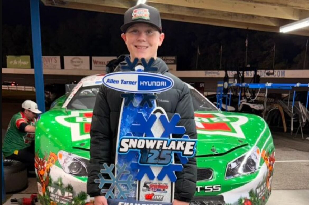 Keelan Harvick se torna o vencedor mais jovem da Snowflake 125 da história aos 13 anos.