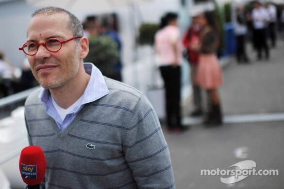 Michael Schumacher reconheceu que "sabia que não estava certo" após a colisão com Jacques Villeneuve.