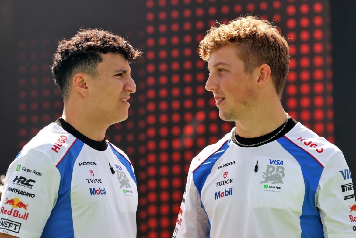 O parceiro ideal de Verstappen não precisa ser amigo — precisa ser funcional.