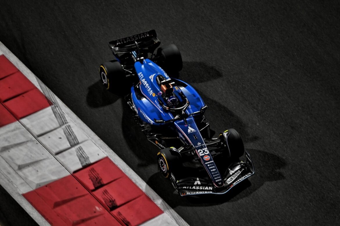 Williams examina obstáculos e procura aprimoramentos em Abu Dhabi.