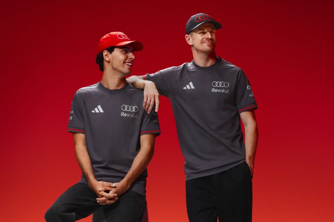 Audi apresenta o primeiro uniforme da equipe de Fórmula 1 desde a aquisição da Sauber.