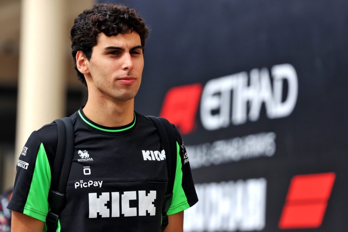 Bortoleto fala sobre o impacto de Senna em sua trajetória profissional.