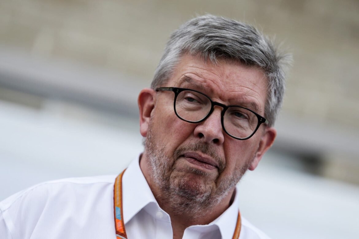 Brawn reduz a importância da polêmica sobre os motores da Fórmula 1 em 2026.