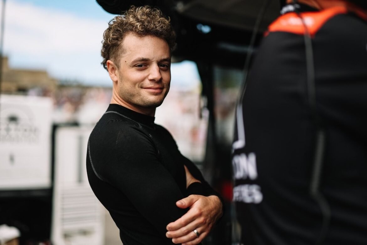 Ferrucci é o 'único piloto da IndyCar com coragem ou paixão para participar do Chili Bowl'