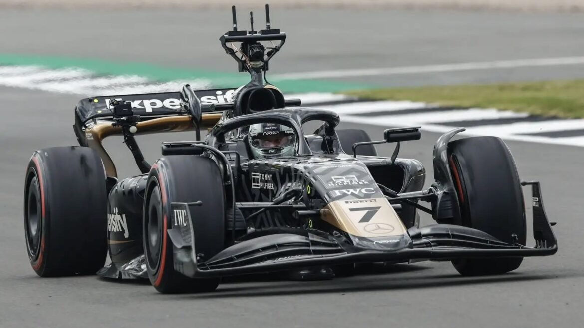 Filme de F1 com Brad Pitt recebe indicações em quatro categorias do Oscar