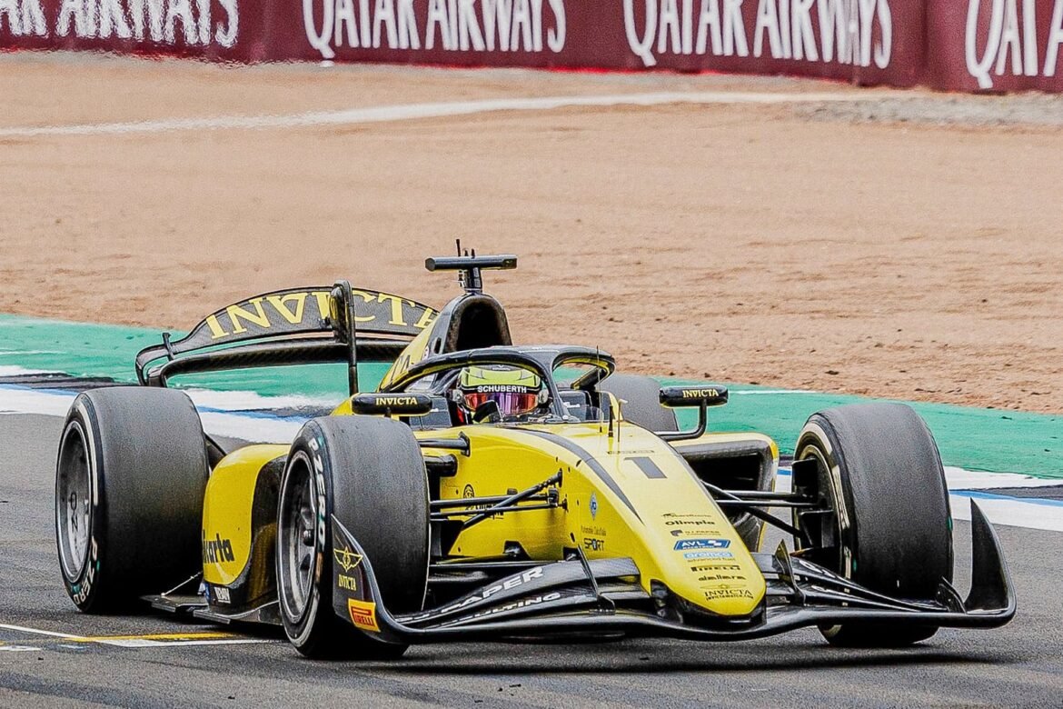 McLaren anuncia Fornaroli como piloto reserva na F1 e fortalece seu programa de desenvolvimento de talentos.