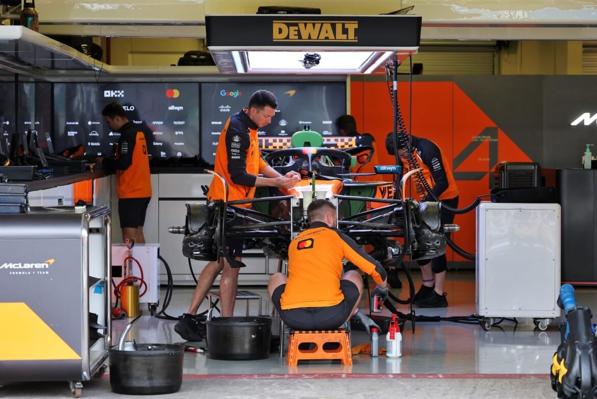McLaren irá priorizar a compreensão do veículo antes de implementar melhorias em 2026.