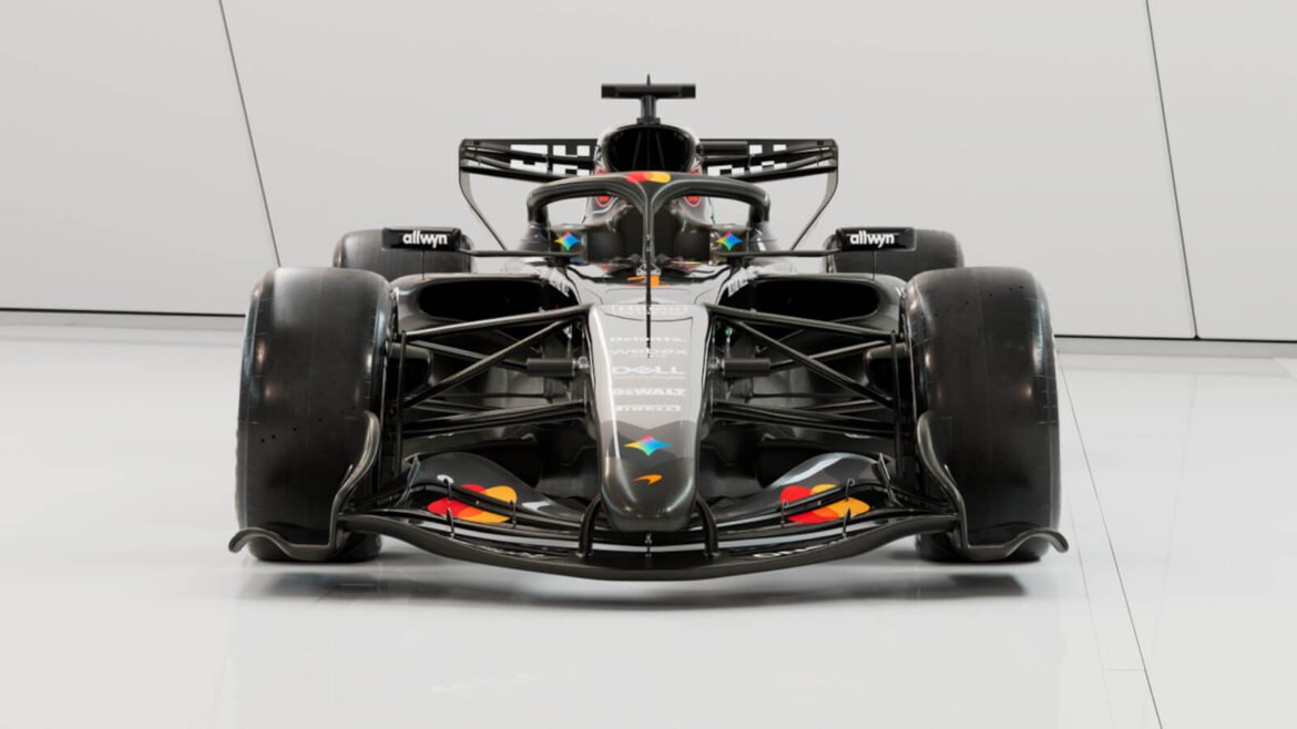 McLaren surpreende com o MCL40 preto antes do teste de estreia da F1 2026 em Barcelona