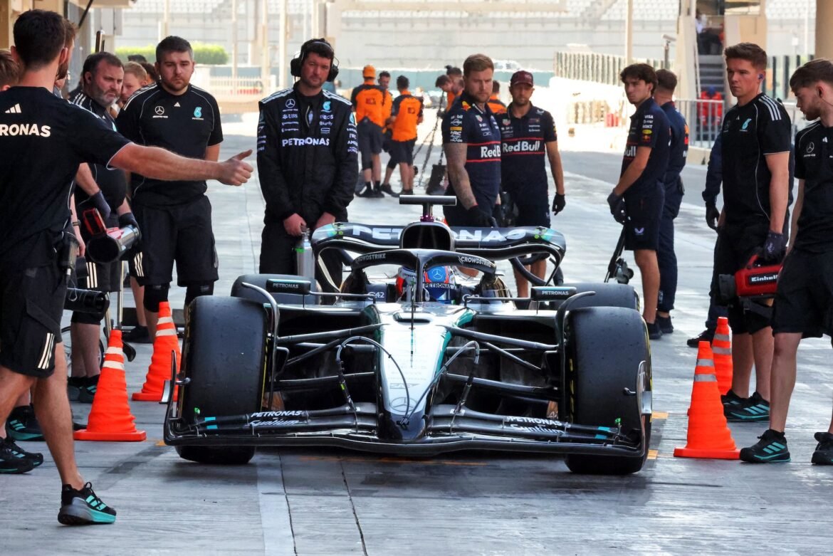 Red Bull enfrenta o 'limite' das novas regras após 'estratégia' do motor da Mercedes