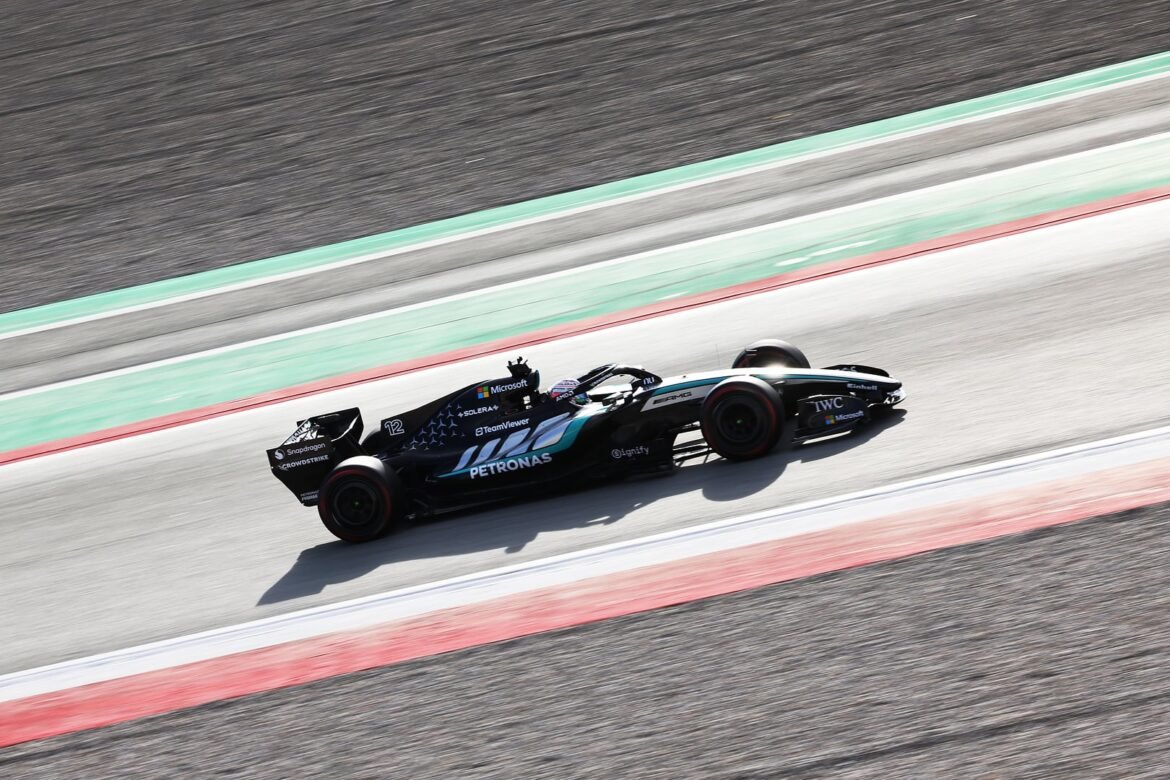 Veja em números como foi o shakedown da F1 em Barcelona.