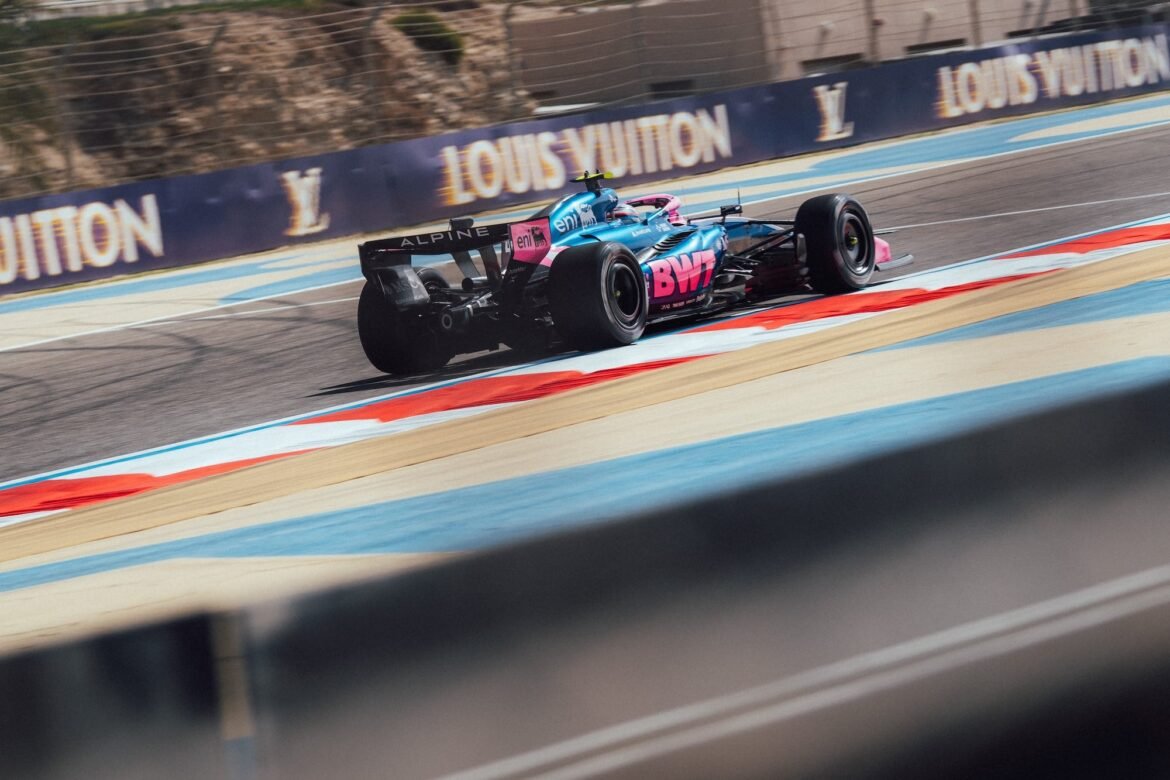 Colapinto conclui testes com a Alpine, totalizando 318 voltas e otimistas expectativas.