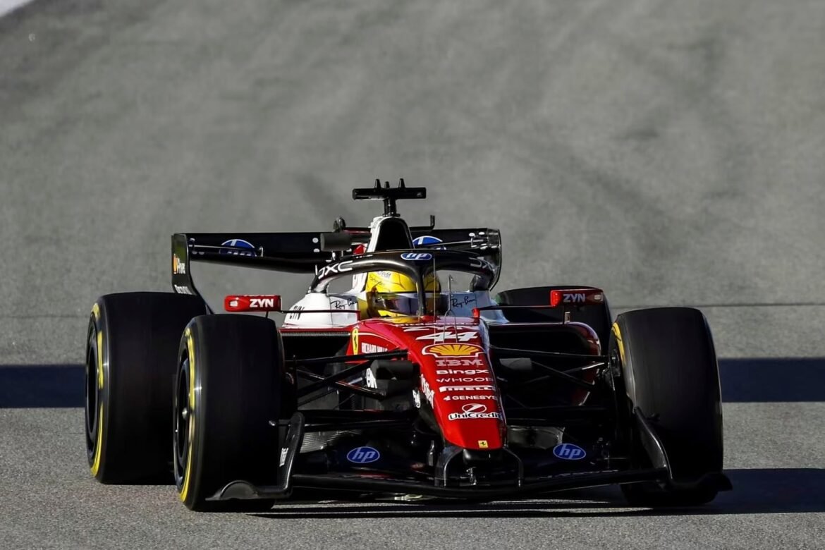 Hamilton critica as regras de 2026 e afirma que fãs não compreenderão.