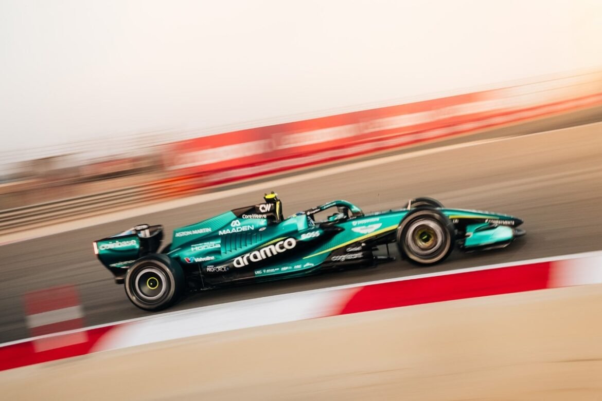 Krack destaca a colaboração entre a Aston Martin e a Honda para 2026.