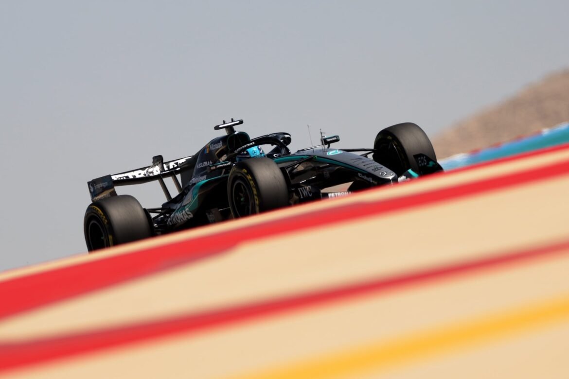 Leclerc continua dominando e lidera o segundo dia de testes da F1 no Bahrein.