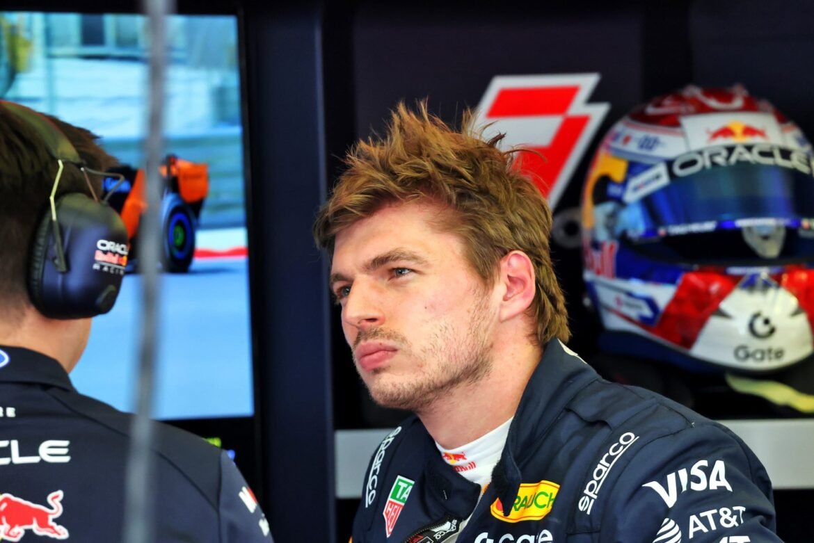 Mekies destaca "nenhuma preocupação" com a aposentadoria de Verstappen.