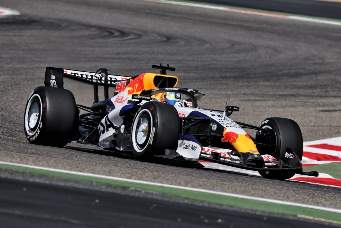 Ocon se destaca em voltas na manhã decisiva no Bahrein.