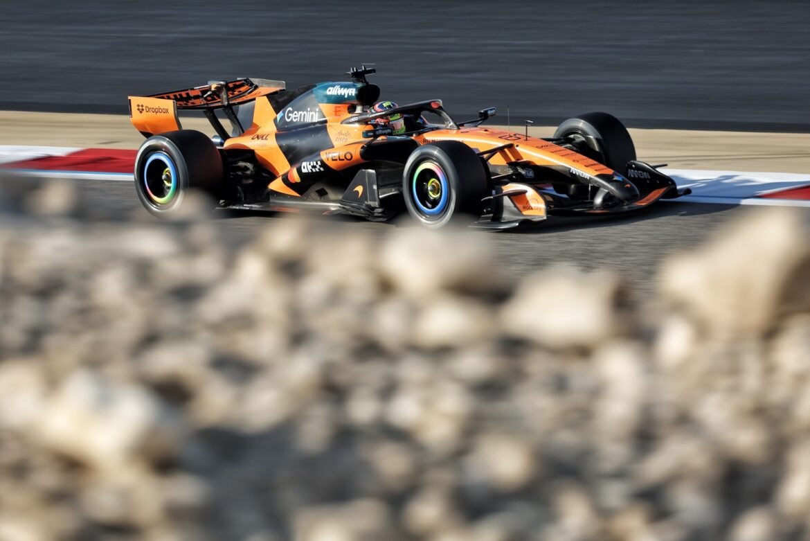 Piastri afirma que a largada com motor Mercedes "não foi tão negativa".