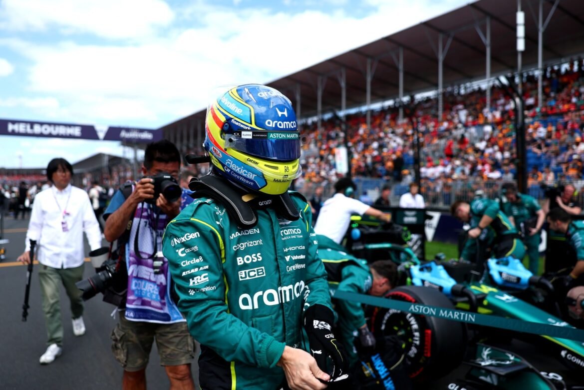Alonso fica de fora da Aston Martin na estreia do GP do Japão