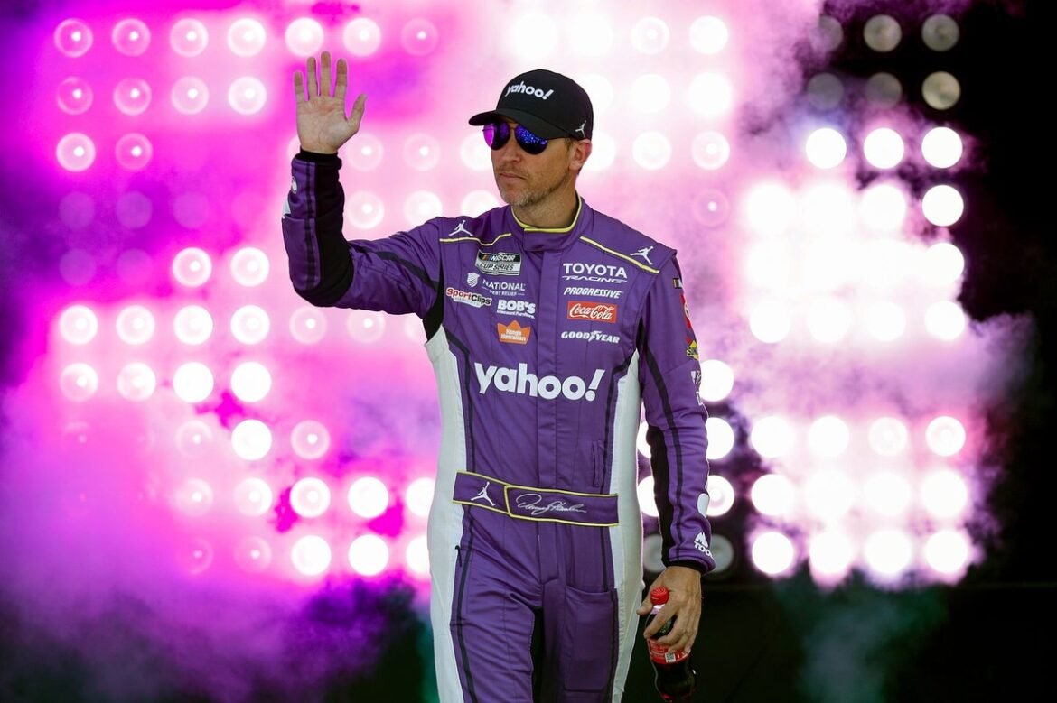 Denny Hamlin faz previsão realista sobre o total de vitórias finais na NASCAR