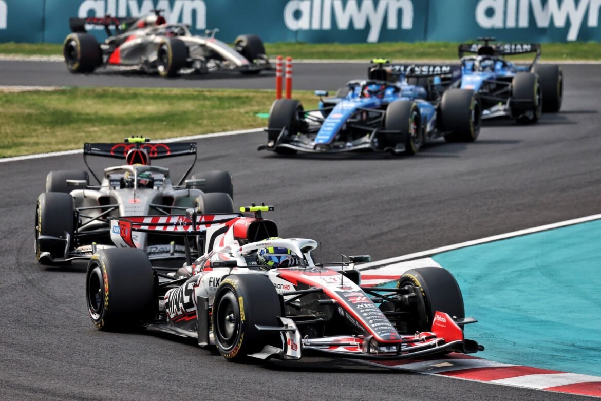 Ex-diretor técnico solicita alterações no regulamento da FIA para prevenir futuros acidentes.