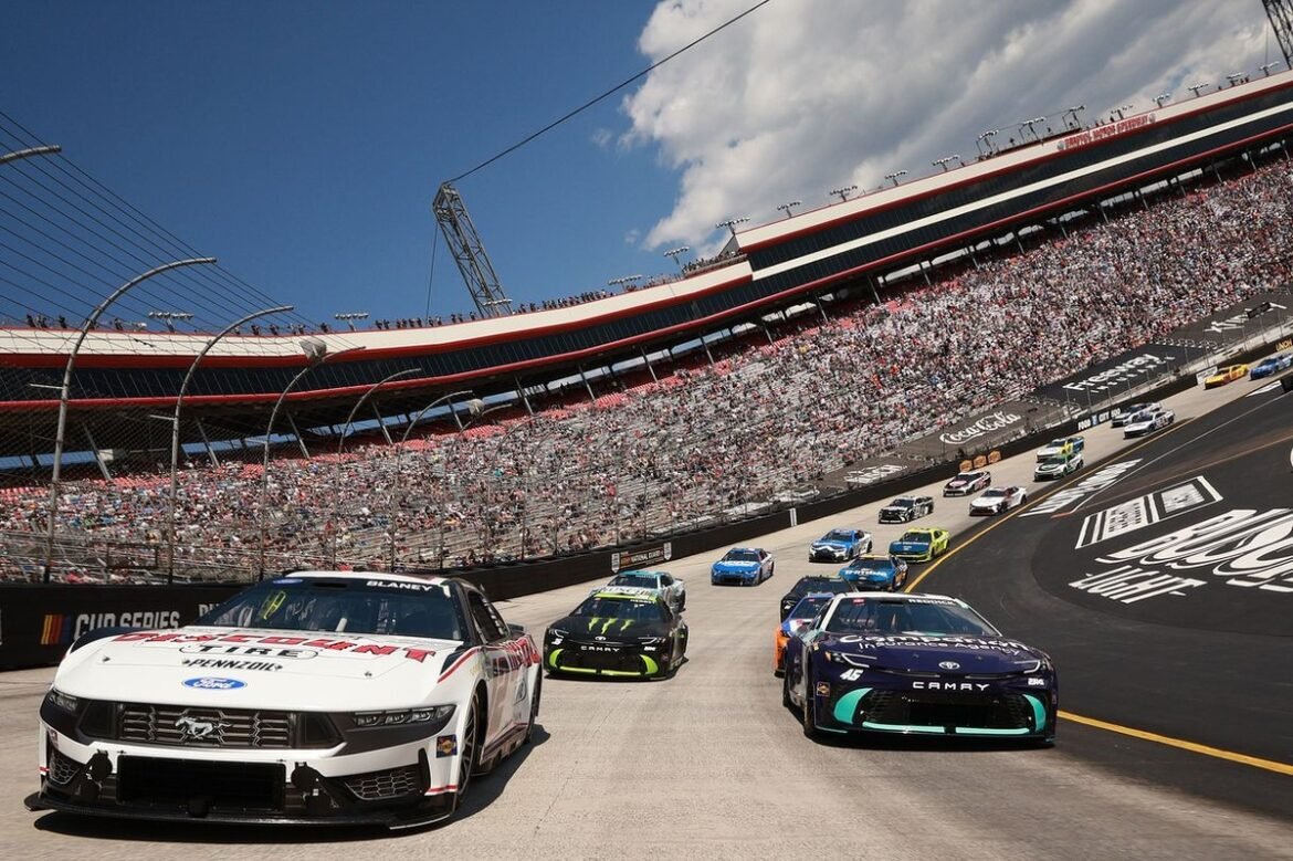 Classificação completa dos pontos da NASCAR Cup após a corrida da primavera de 2026 em Bristol