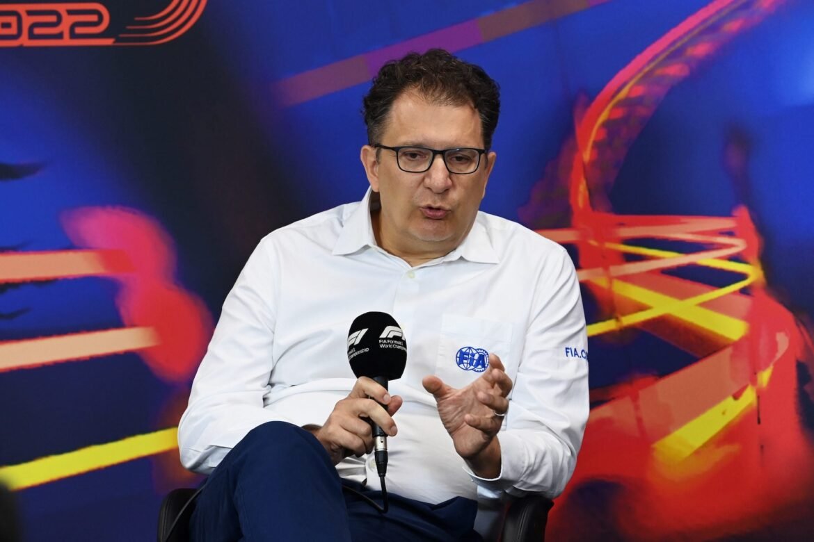 FIA apoia as normas de 2026 após modificações no regulamento.