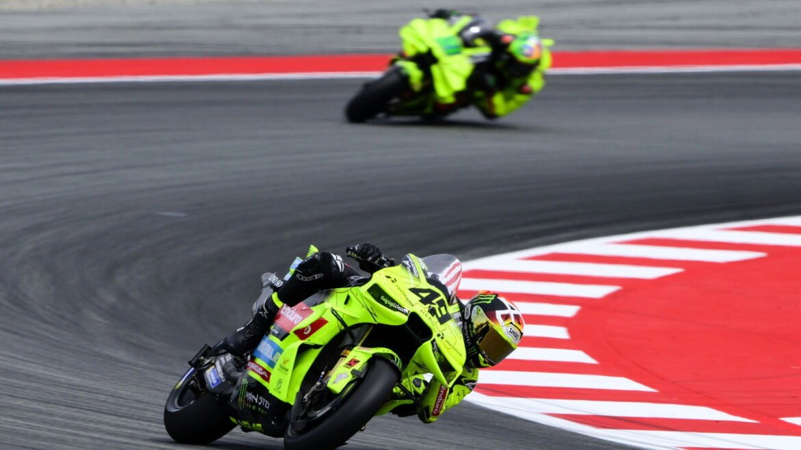 A equipe de MotoGP de Valentino Rossi no Brasil deseja uma oportunidade para Bulega e Marini?