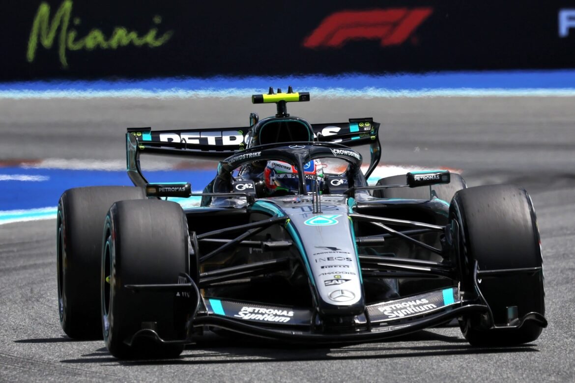 Antonelli elogia o desempenho da Mercedes após um "dia desafiador" em Miami.