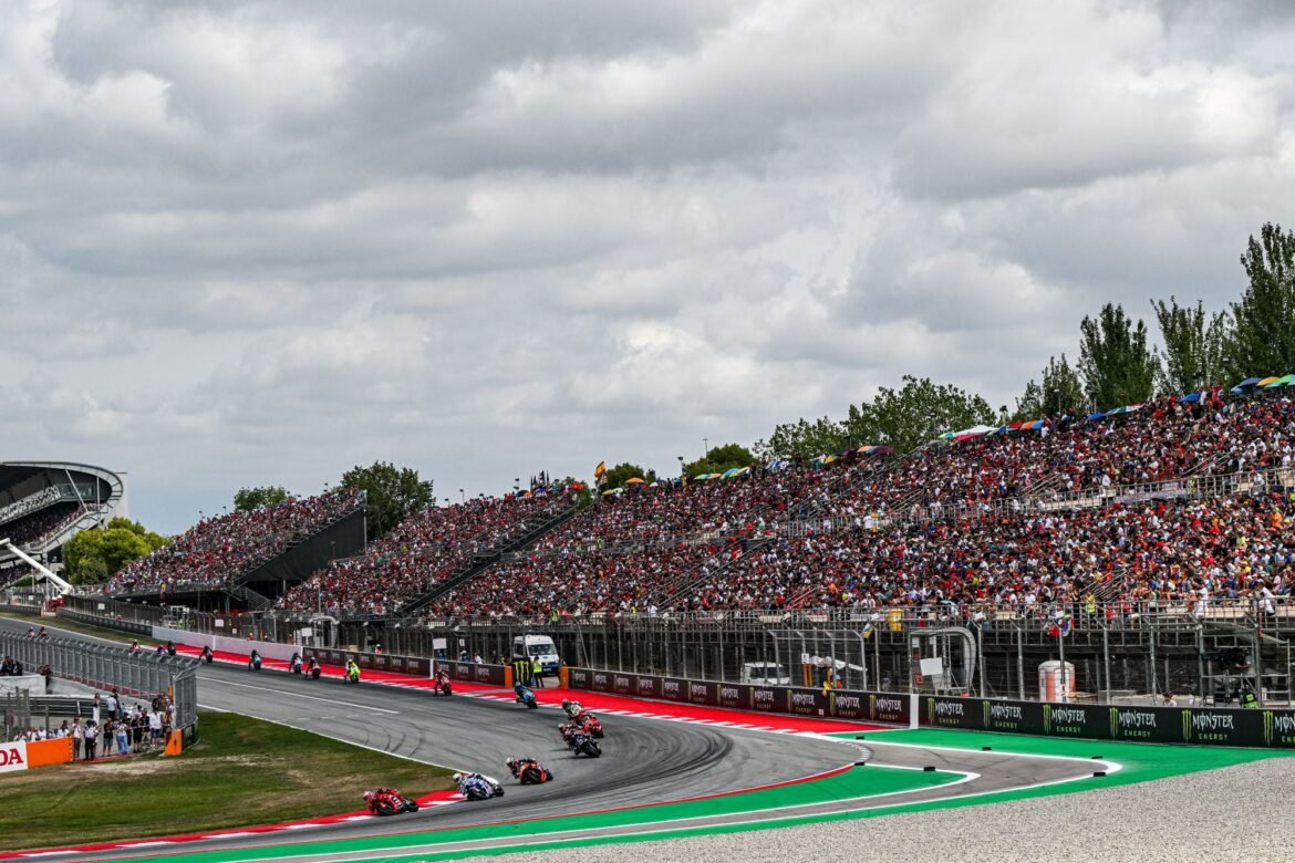 Diretor da MotoGP rejeita a ideia de finais de semana compartilhados com a F1.