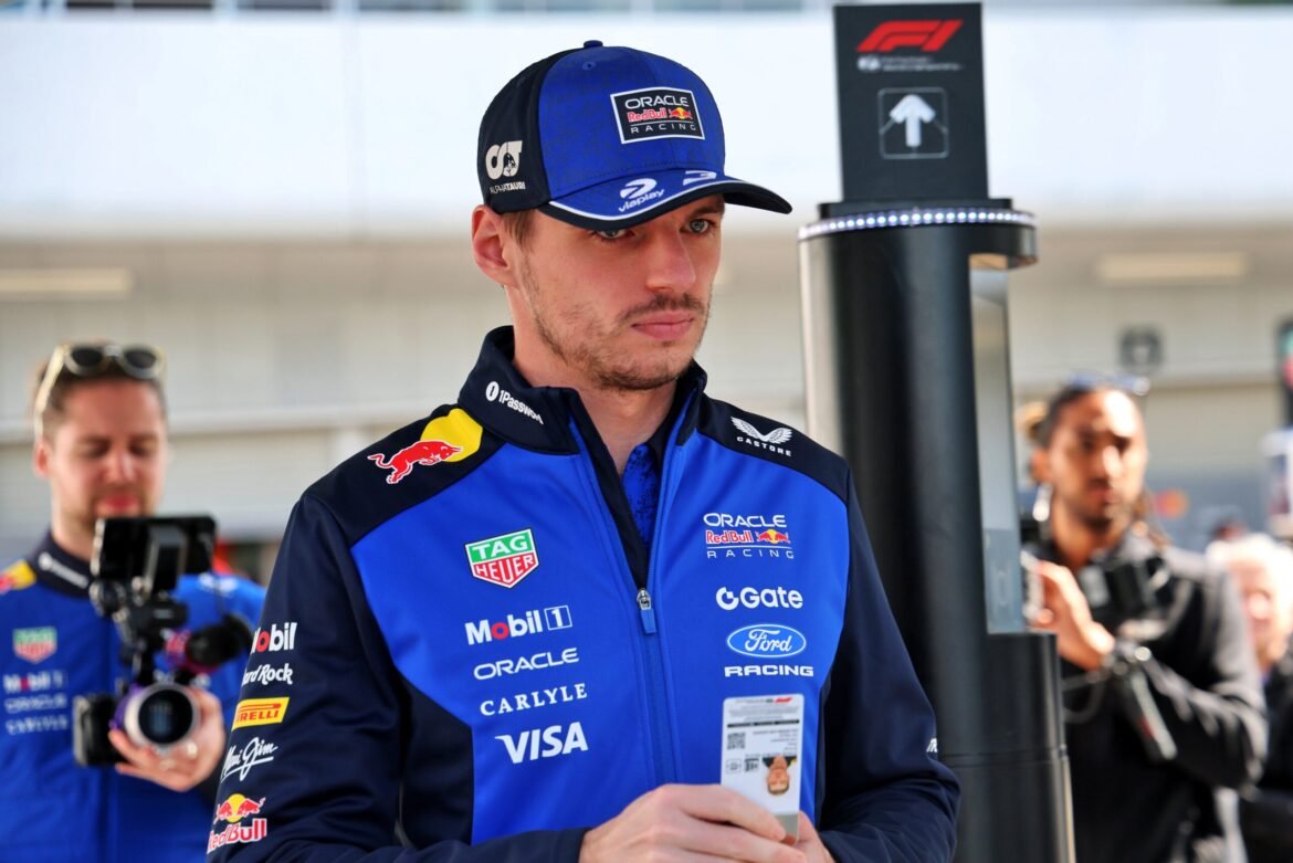 Ex-piloto propõe Verstappen na Ferrari após 2027