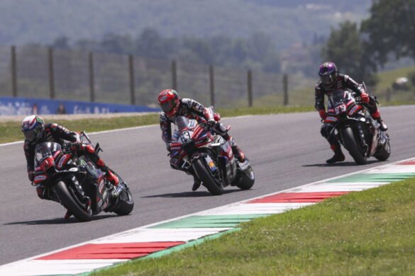 Marco Bezzecchi conquista o MotoGP de Mugello enquanto a Aprilia dá um golpe devastador na Ducati.