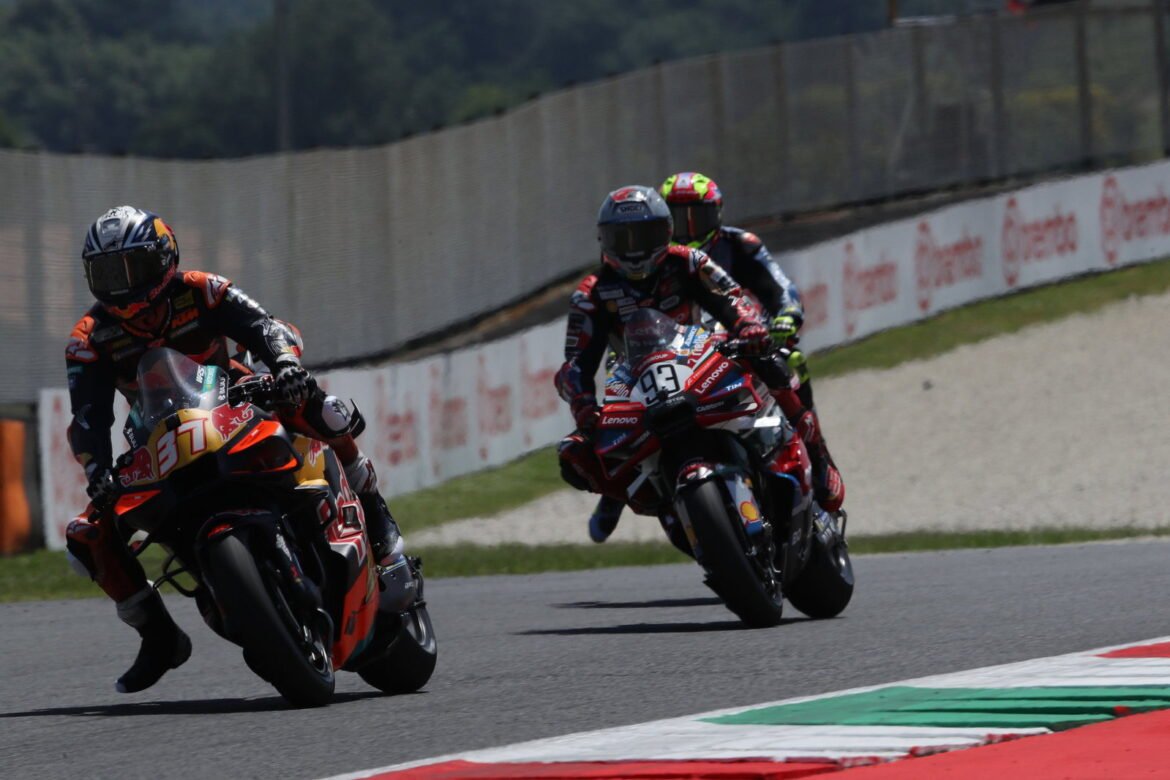 MotoGP "precisa" de disputas como Pedro Acosta contra Marc Marquez em Mugello