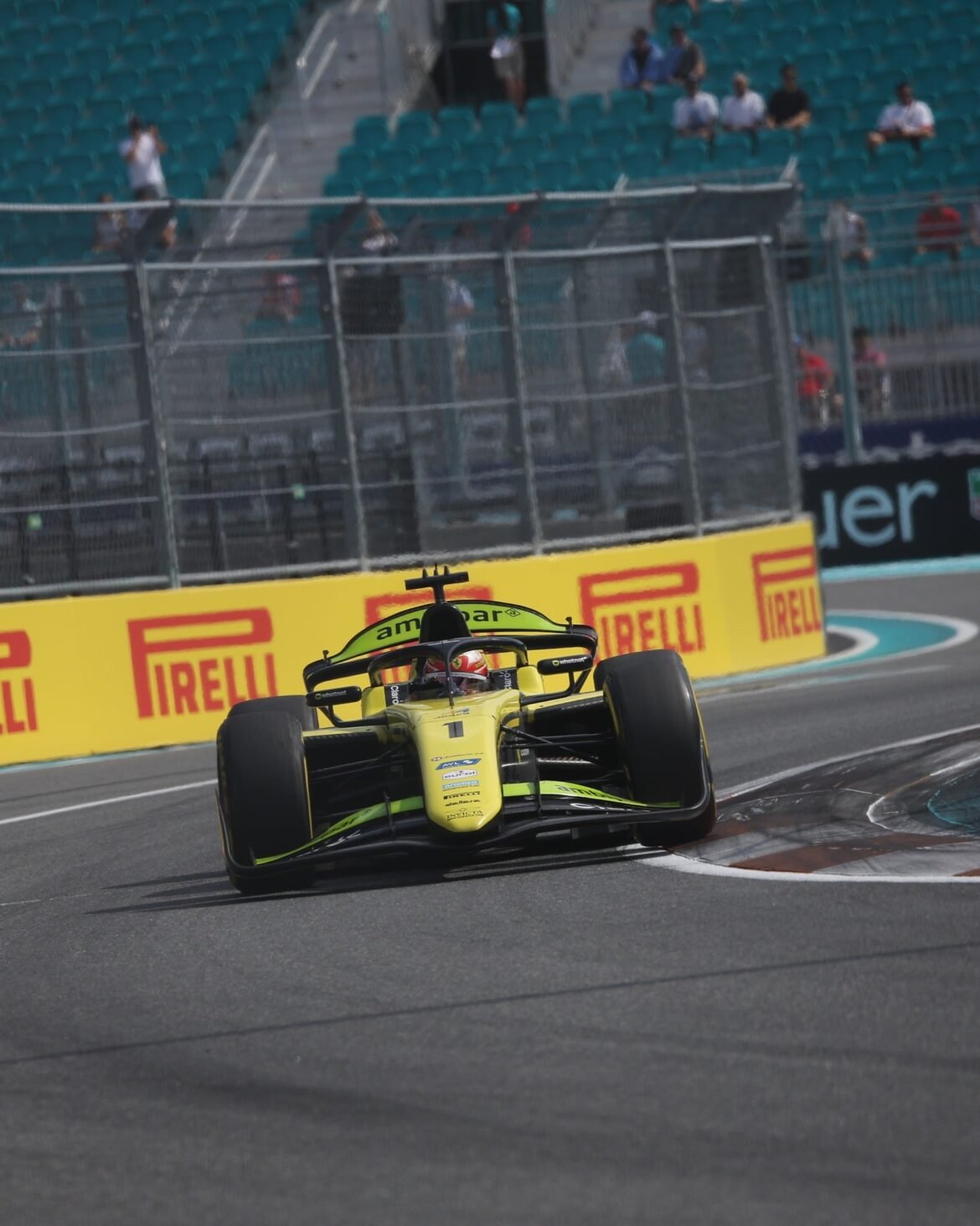 Rafael Câmara assegura o terceiro lugar em Miami e permanece na vice-liderança da F2.