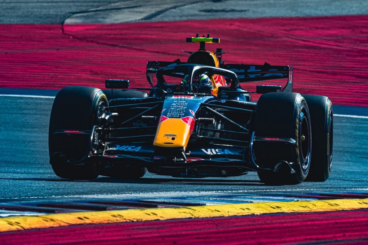 Hadjar recebe aviso da FIA após a sessão de qualificação