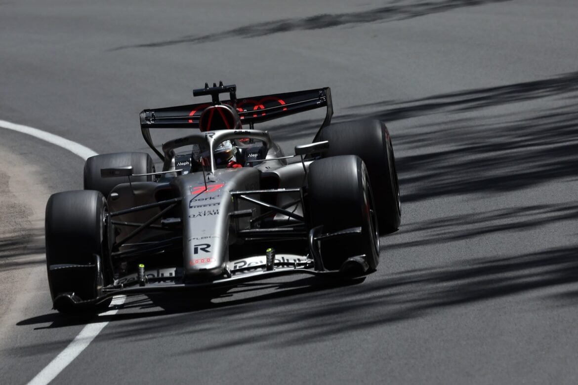 Hülkenberg discorda da posição da Audi sobre a divisão de 60/40 dos motores.