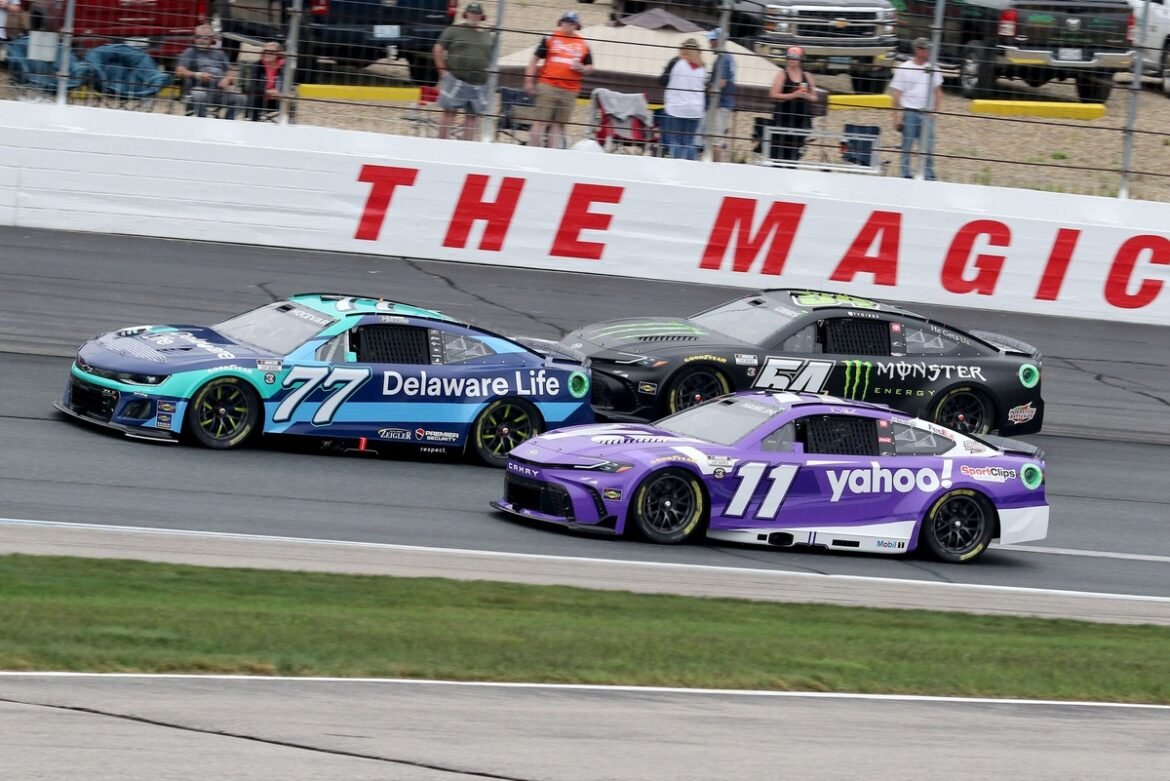 Joe Gibbs Racing amplia processo contra Chris Gabehart e Spire