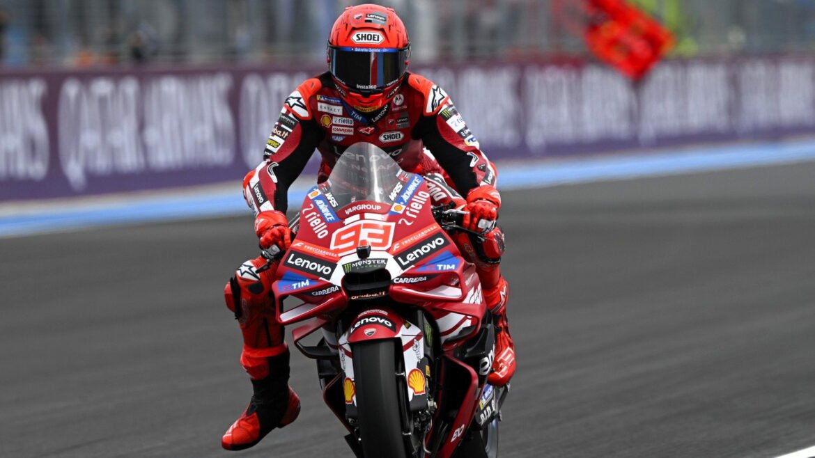 Marc Márquez é o mais rápido na primeira sessão de treinos do MotoGP da Hungria