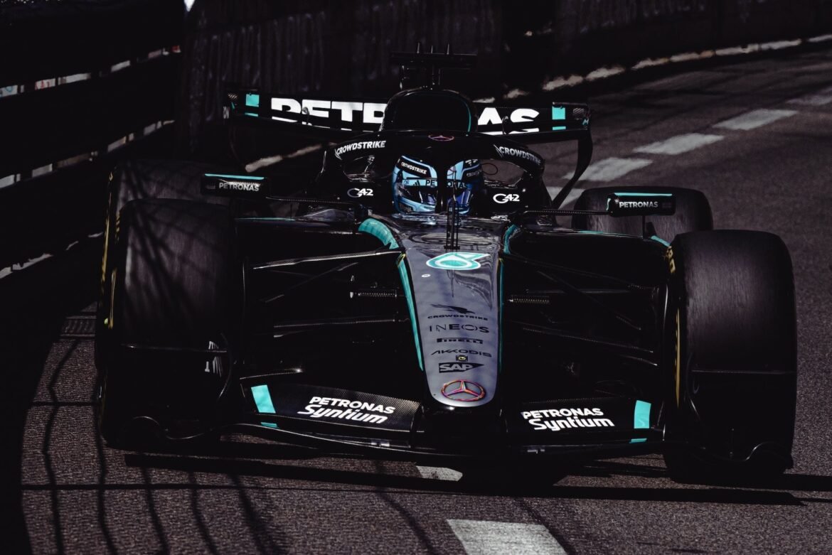 Mercedes apresenta solução para problemas técnicos e busca aumento de confiabilidade na F1.