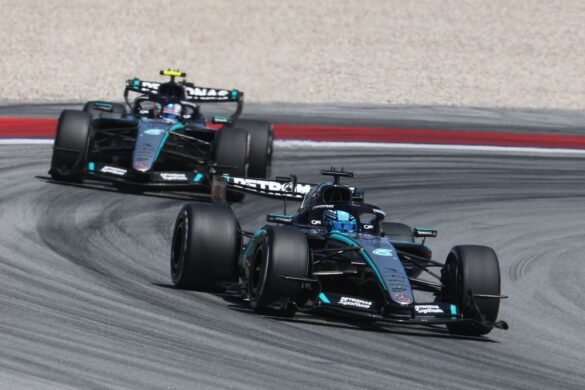 Mercedes irá apresentar correções no motor de F1 na Áustria após a aposentadoria de Kimi Antonelli no GP de Barcelona.