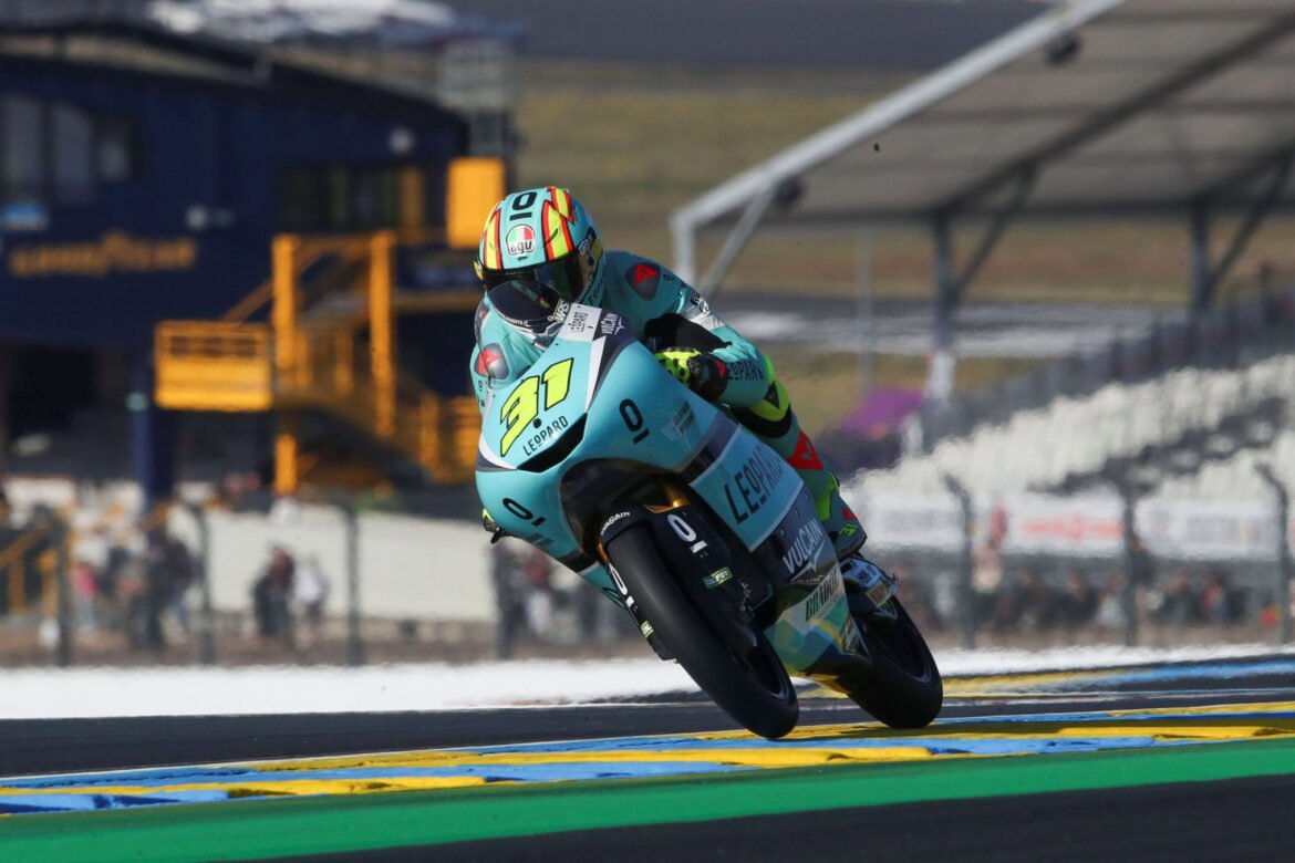 Piloto da Moto3 no Brasil recebe desqualificação de seis corridas devido a infração técnica.