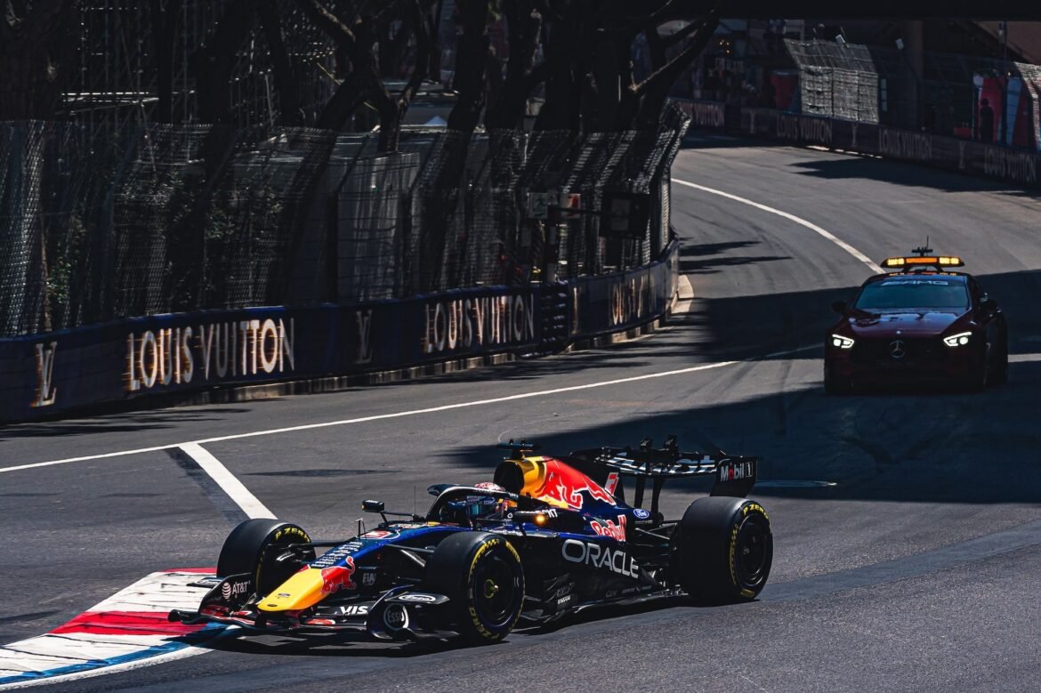Red Bull admite responsabilidade pelo abandono de Verstappen em Mônaco e revela novo motor.