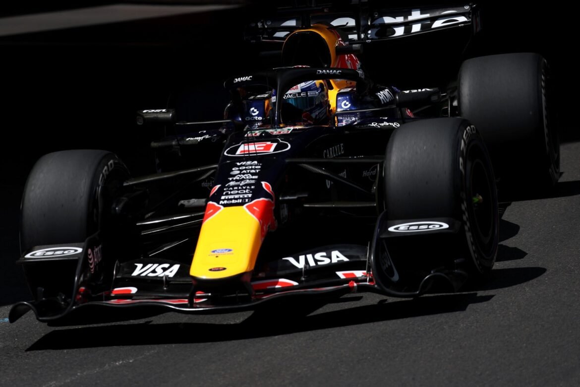Red Bull apresenta nova asa dianteira no GP de Barcelona.