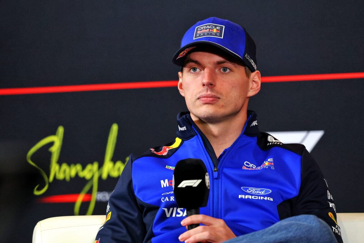 Verstappen confia nas alterações da Red Bull para a corrida na Espanha.